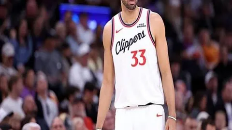 激战连珠！桑德兰VS伯恩利：双雄争霸，巅峰对决再燃战火！